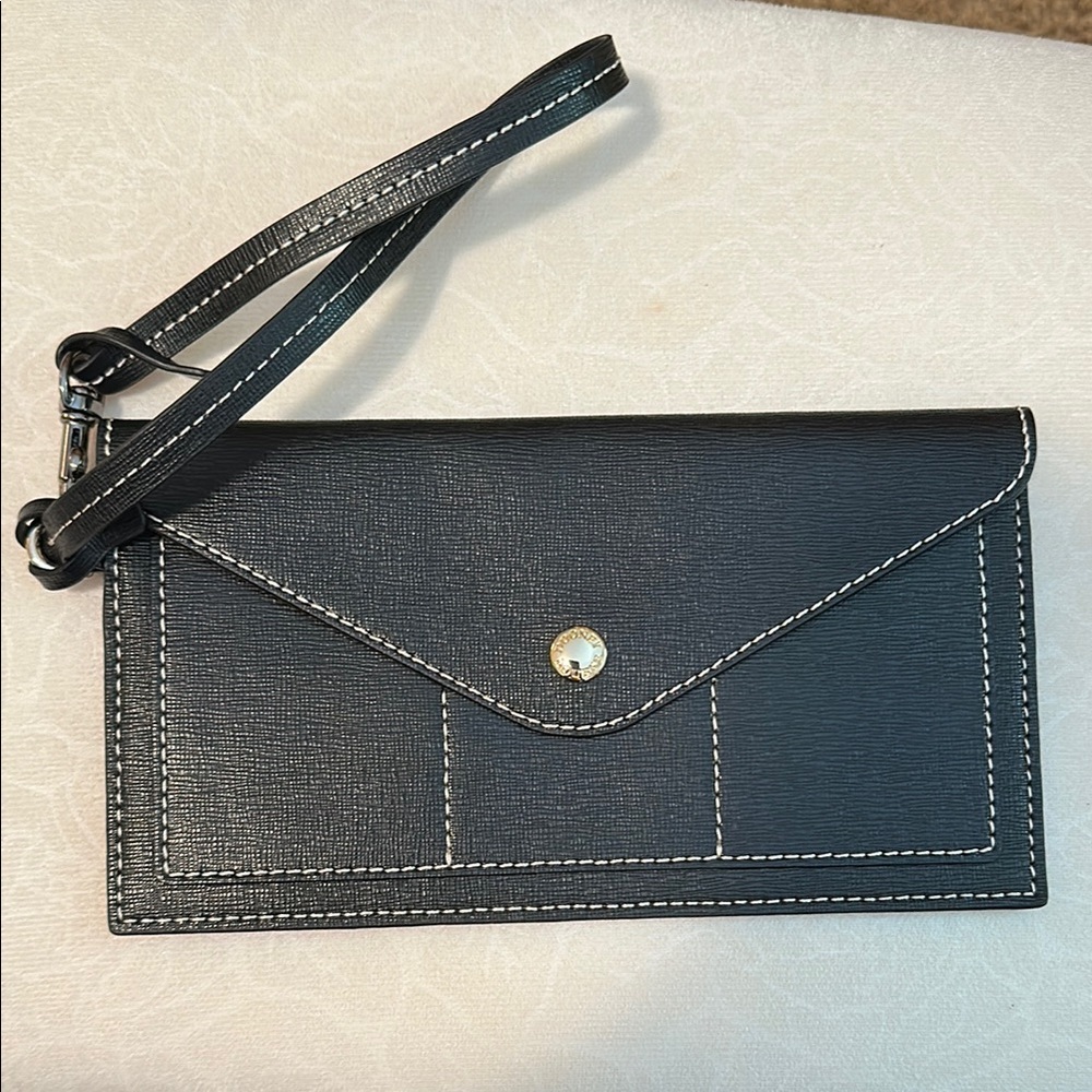 Dooney & Bourke Black Envelope Wristlet Clutch